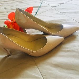 Size 7 pump shoes